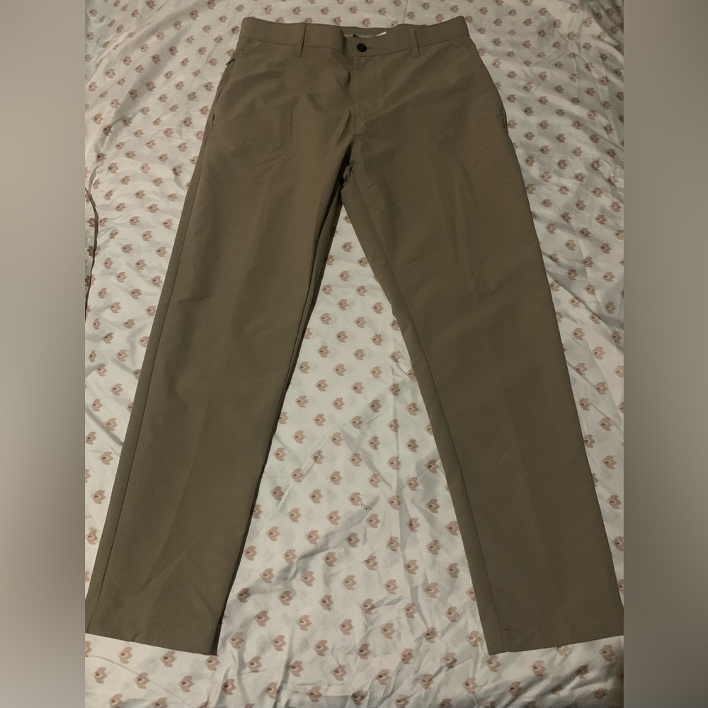 Banana Republic Timber Wolf( Khaki)